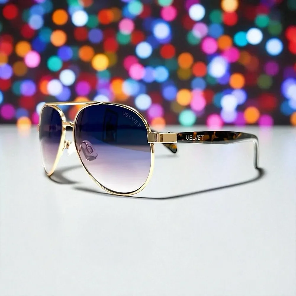 Velvet Eyewear Bonnie Aviator Sunglasses in Gold Flash w/microfiber pouch